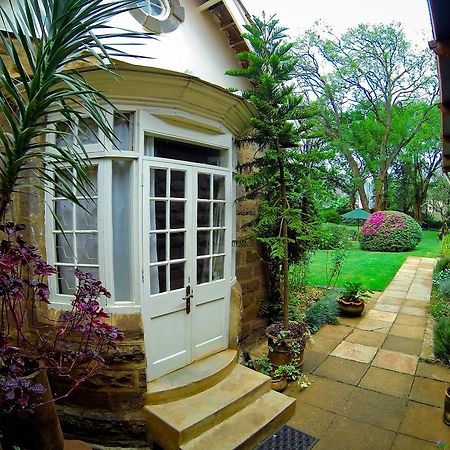 Amani Gardens Inn ナイロビ エクステリア 写真