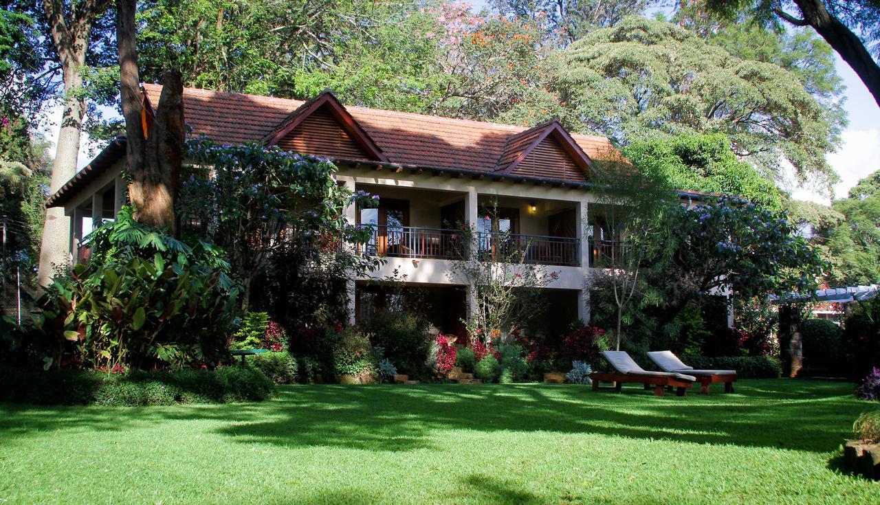 Amani Gardens Inn ナイロビ エクステリア 写真