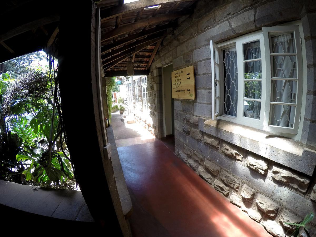 Amani Gardens Inn ナイロビ エクステリア 写真